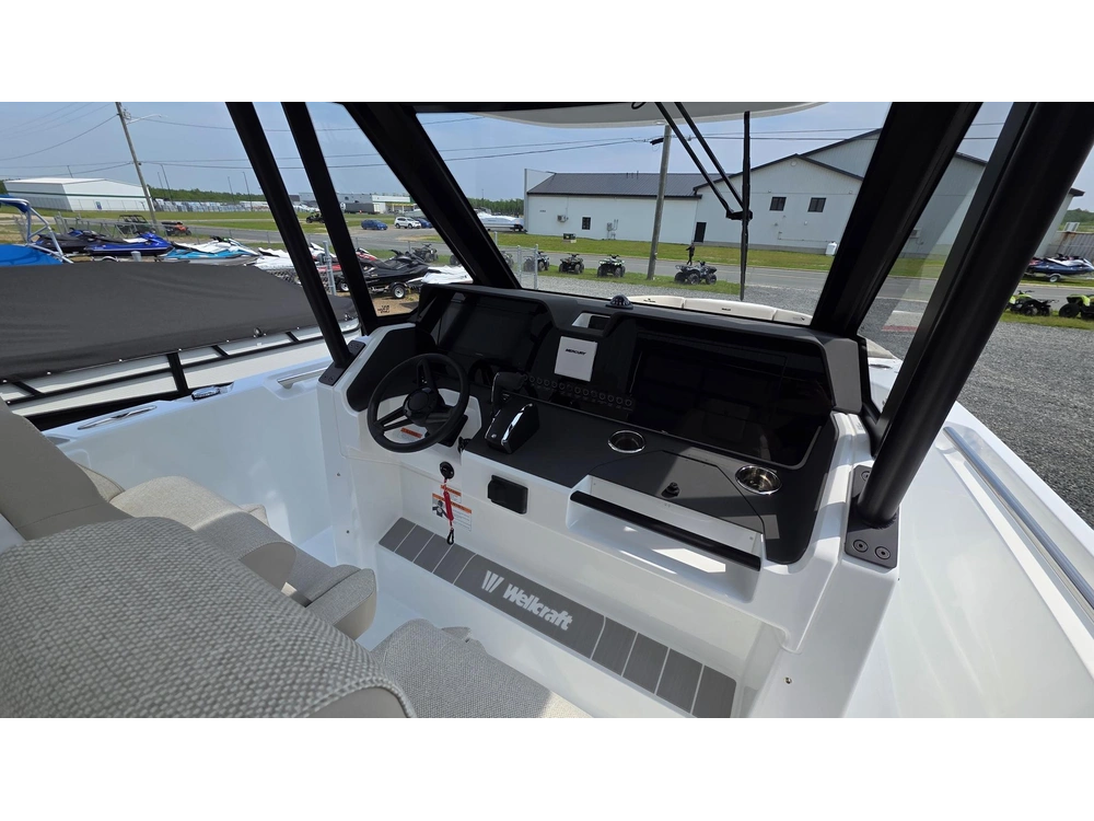 2026 Wellcraft 28 T-top alt