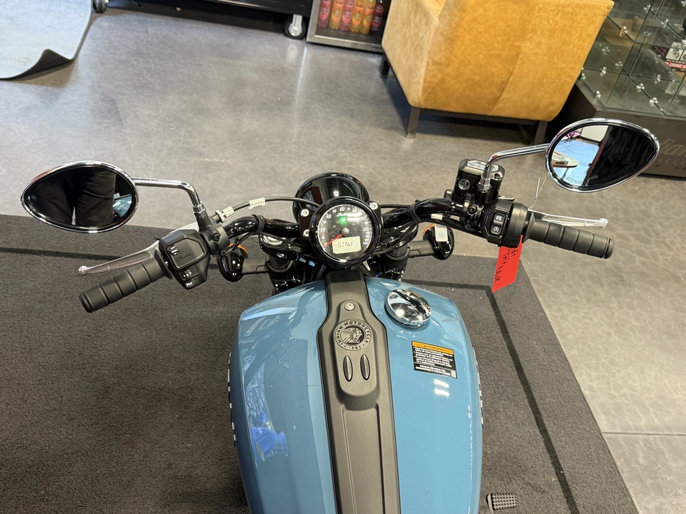 2026 Indian Motorcycle Scout Sixty Bobber Limited alt