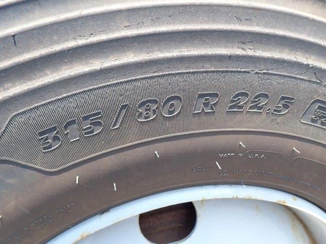 Freightliner Fl80 2004
