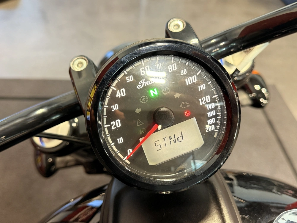 2025 Indian Motorcycle Chief alt
