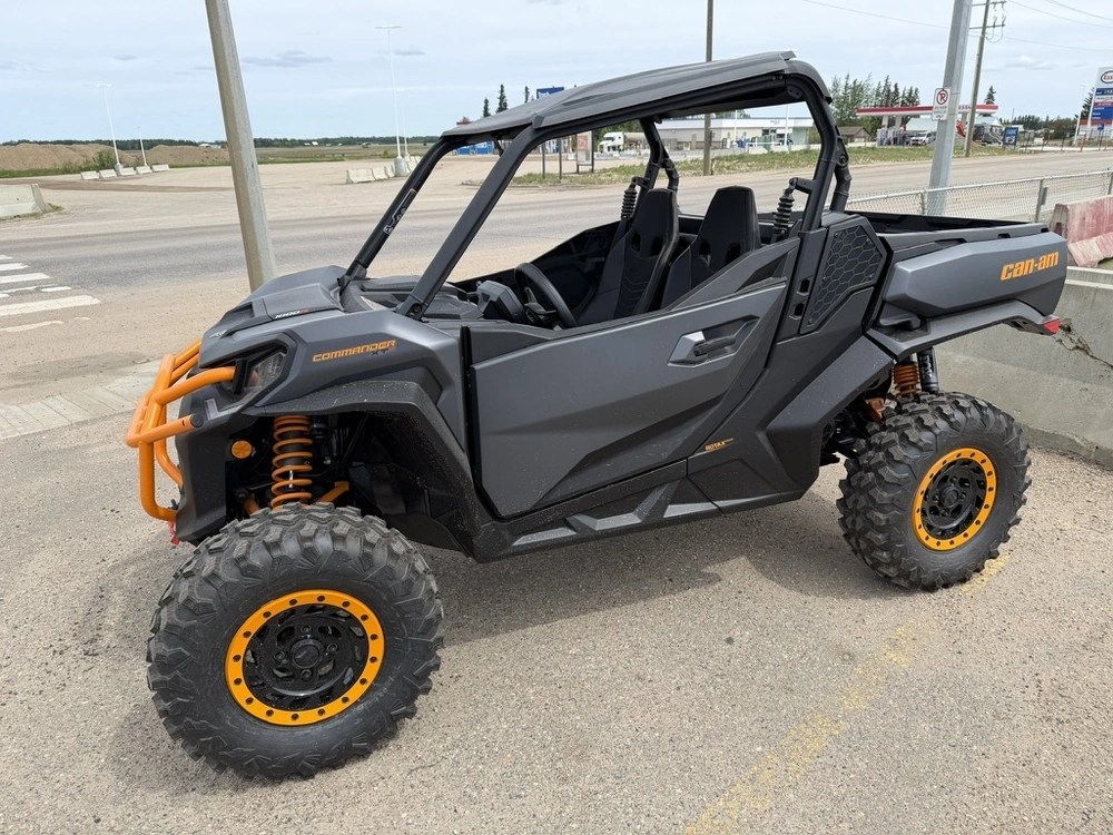 2026 Can-am 6ytb Commander Xtp 1000r alt