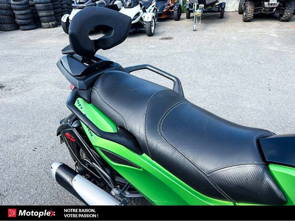 Can-am Spyder Rss Sm5 2012 alt