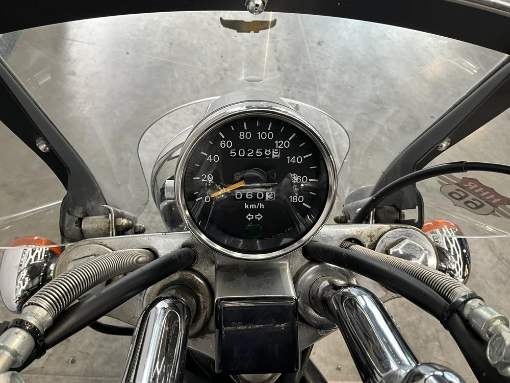 Suzuki Boulevard S50 Vs800 2008 alt