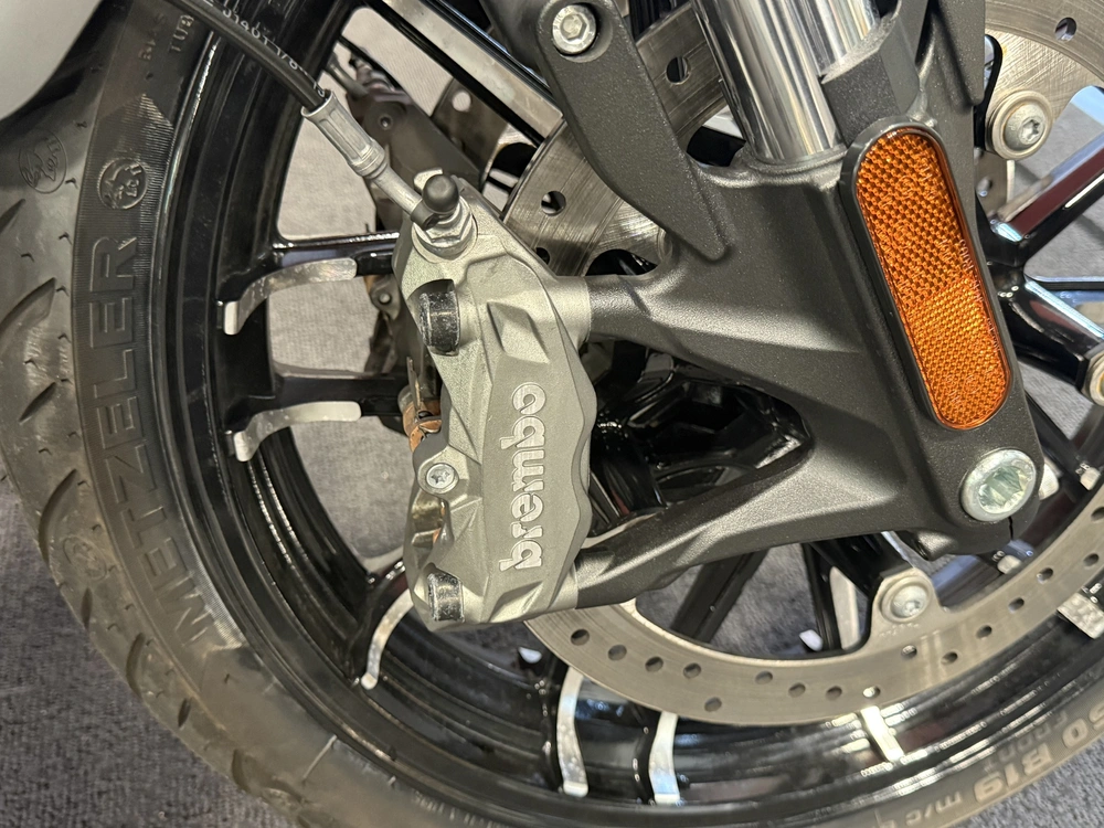 2025 Indian Motorcycle Sport Chief Rt alt