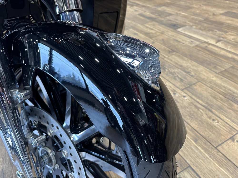 Indian Motorcycle Roadmaster Limited 2025 alt