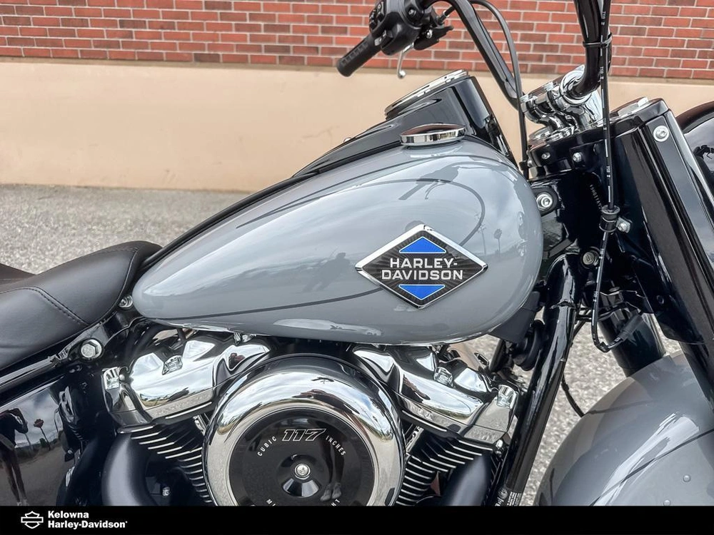 2026 Harley-davidson Flhc - Heritage Classic alt
