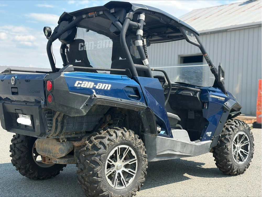 2012 Can-am Commander 1000 Ltd Vendu Tel Quel alt