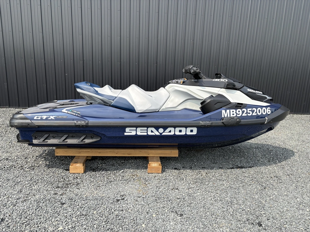 2024 Sea-doo Pwc Gtx Ltd 300 Aud Be Ibr Idf 24 alt
