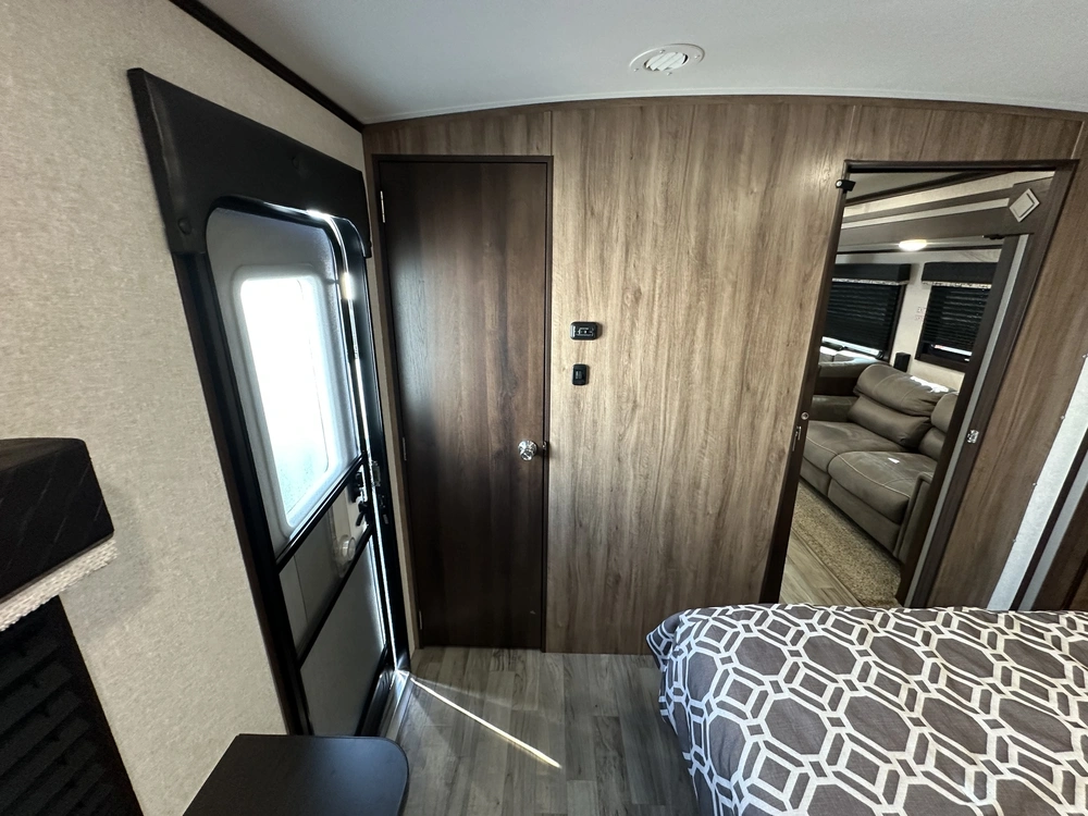 2019 Jayco White Hawk 32bhs alt