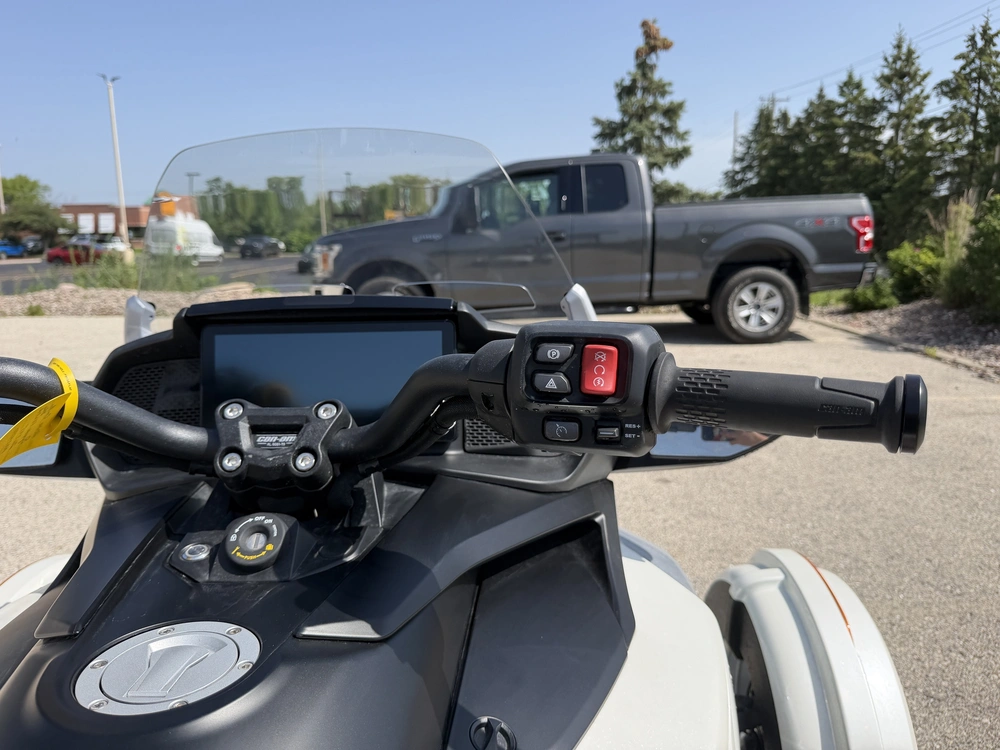 2026 Can-am Spyder F3 Limited Platine alt