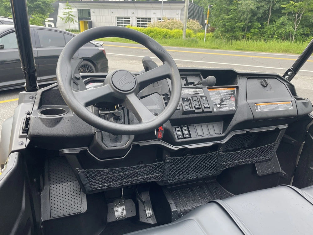 Honda Pioneer 1000 5 Places Edition Trail 2025 alt
