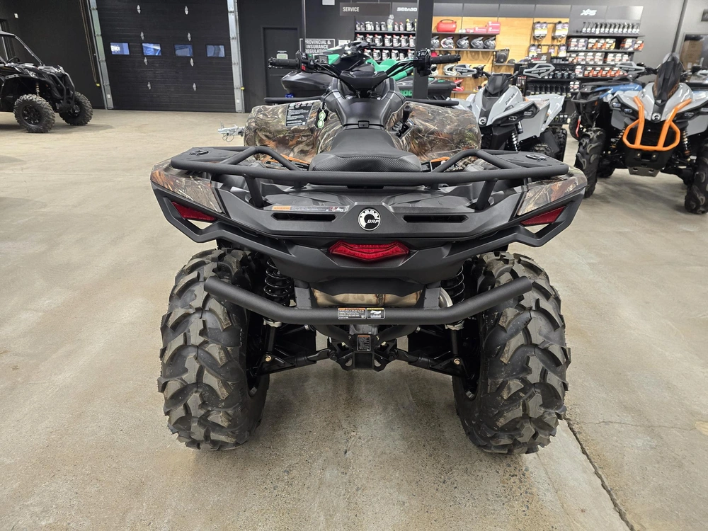 2026 Brp Outlander Pro Hunting Edition Hd7 alt