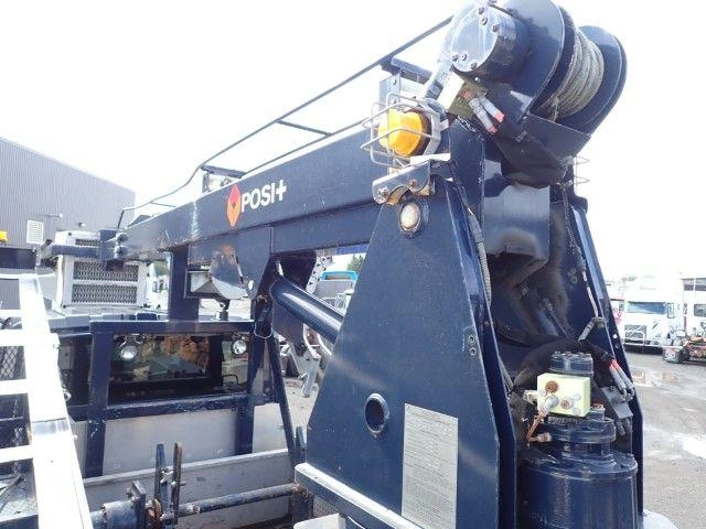 International 4400 2010