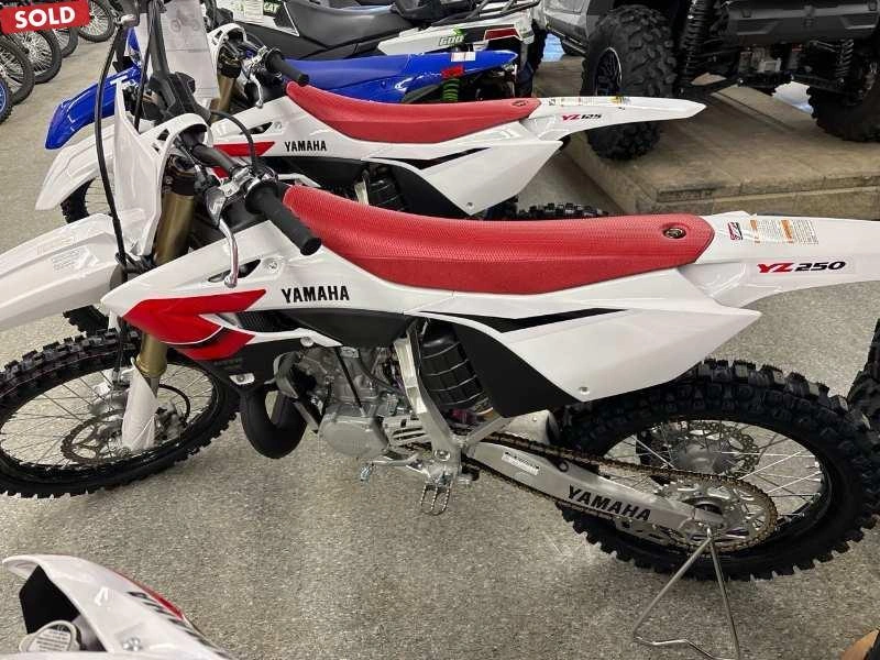 2026 Yamaha Yz250 alt