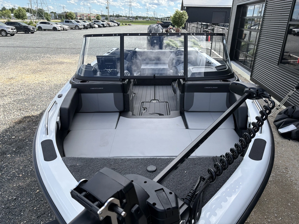 2026 Crestliner 2250 Sportfish alt