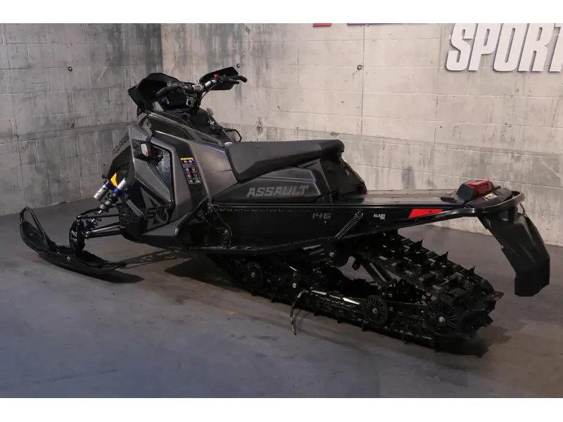 Polaris PATRIOT BOOST SWITCHBACK ASSAULT 146 2024