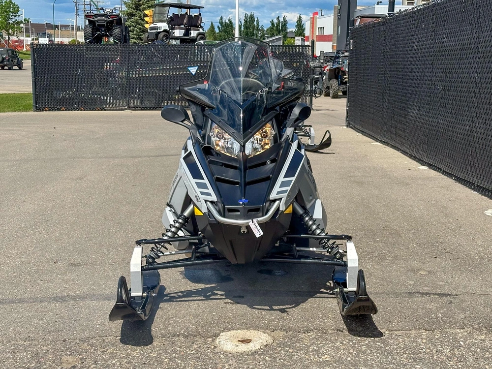 2025 Polaris Lxt 550 alt