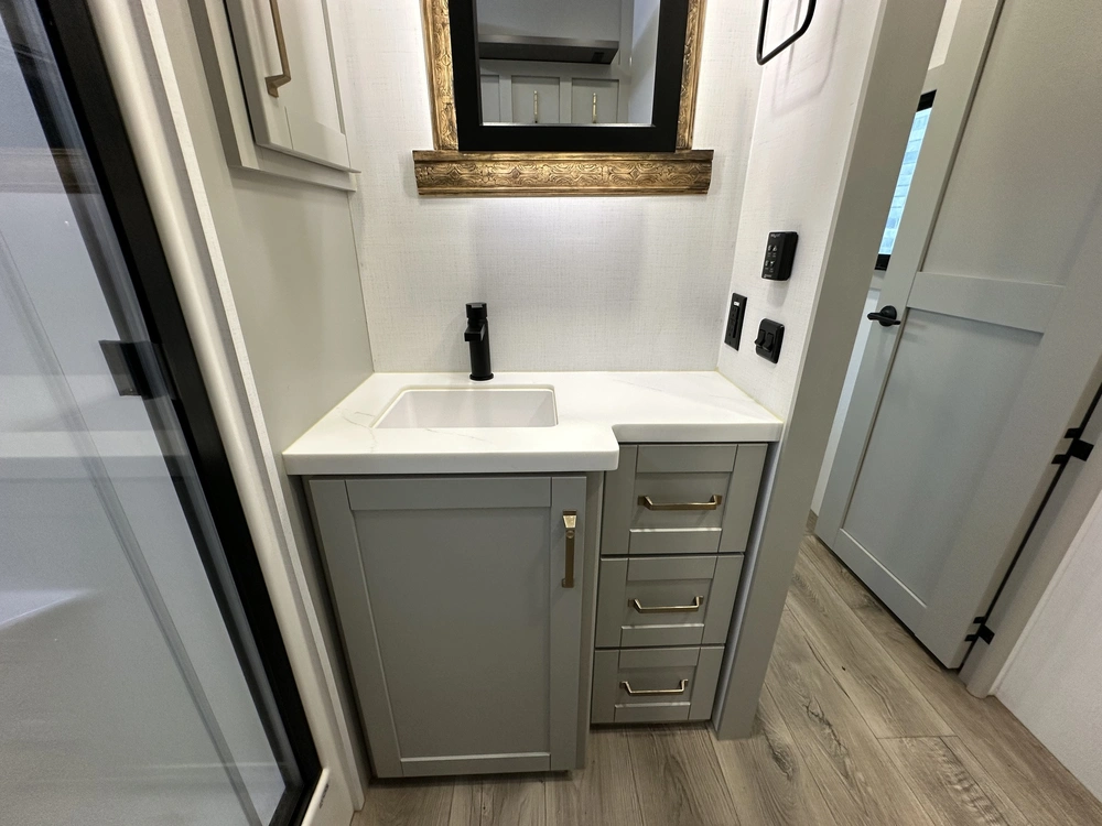 2024 Brinkley Rv Z-air 285 alt