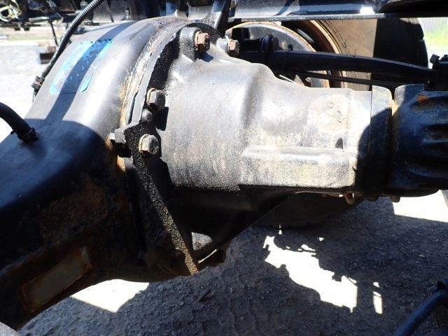 Peterbilt 389 2024