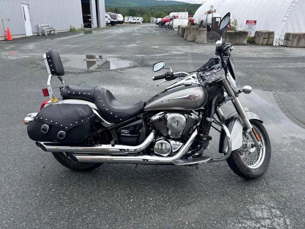 Kawasaki Vulcan Classic 900 Limited 2020 alt