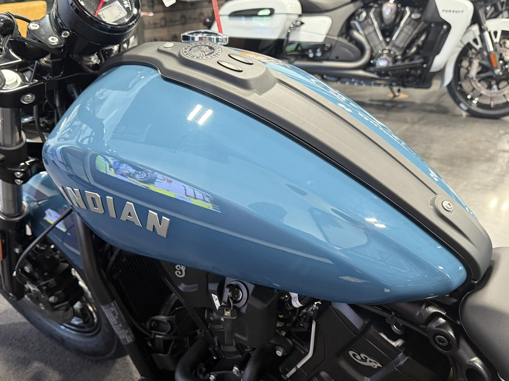 2026 Indian Motorcycle Scout Sixty Bobber Limited alt