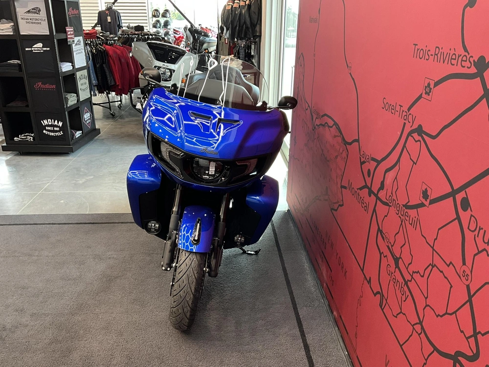 Indian Motorcycle Pursuit Dark Horse Avec 112 & Ensemble Audio Powerband 2026 alt