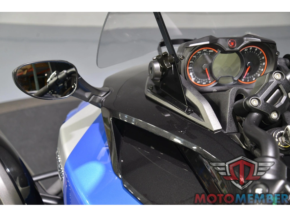 2017 Can-am Spyder F3-s alt