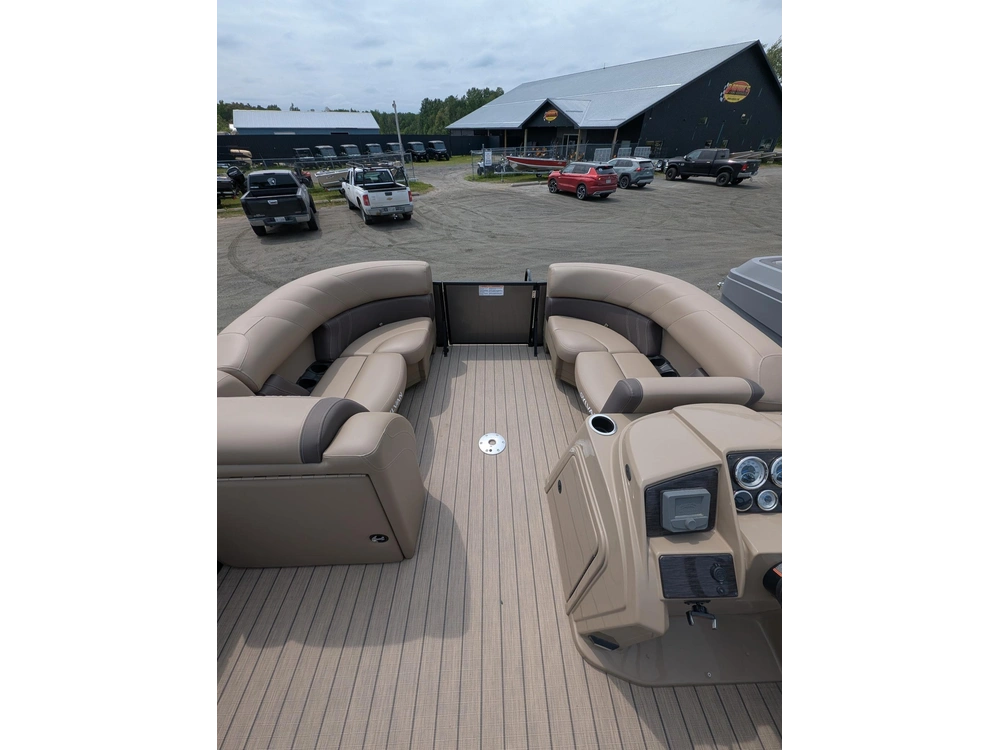 2025 Sylvan Mirage 8520 Clz Dh alt