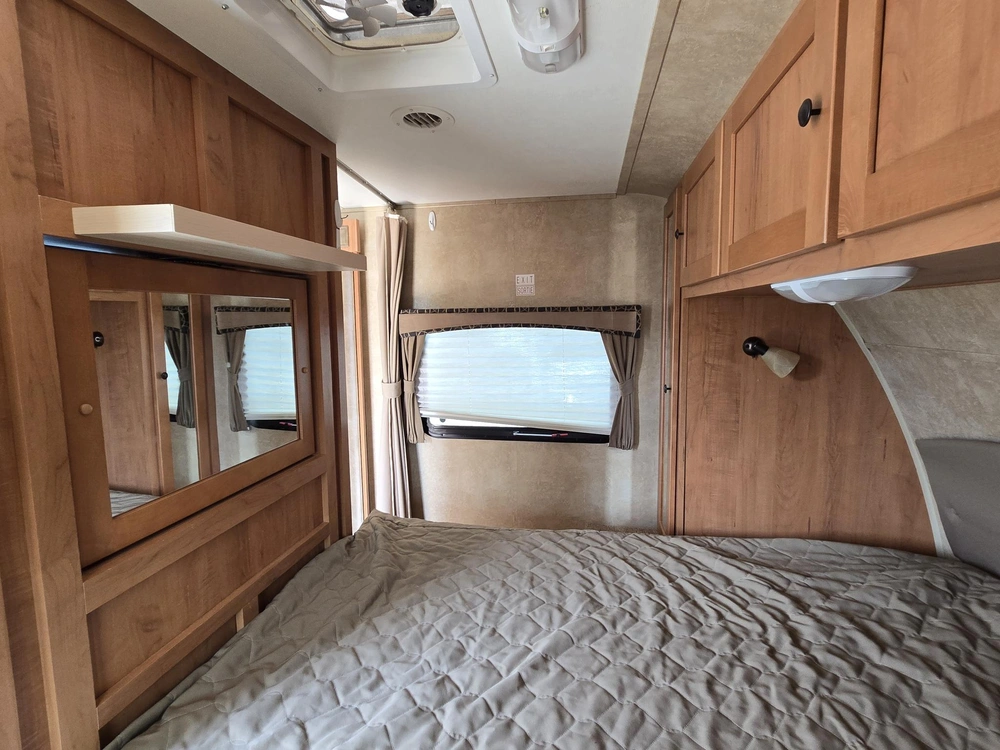 Cruiser Shadow Cruiser S280qbs 2012 alt