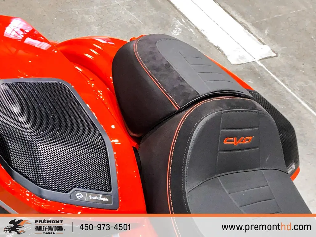 2024 Harley-Davidson CVO Street Glide FLHXSEFLHXSE