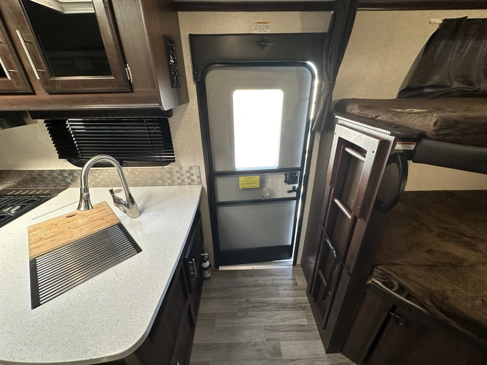 2019 Jayco White Hawk 32bhs alt