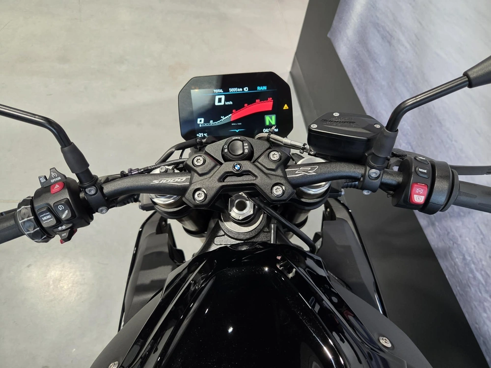 Bmw S1000r 2023 alt