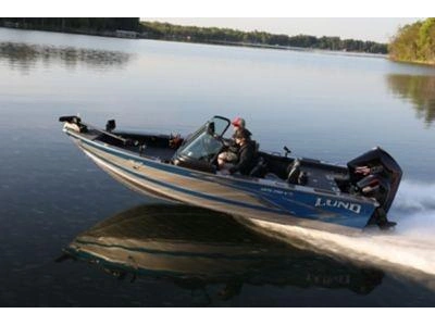 2026 Lund Boat Co 1875 Pro V Sport alt