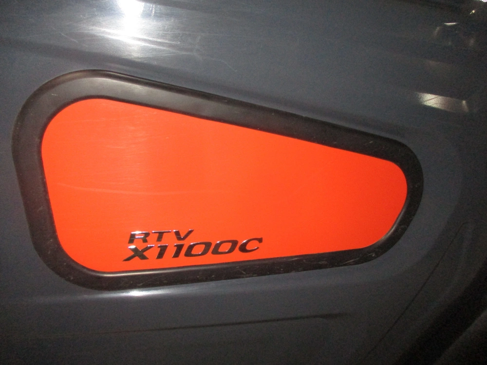 2016 Kubota X 1100c Diesel Cab 1100c alt