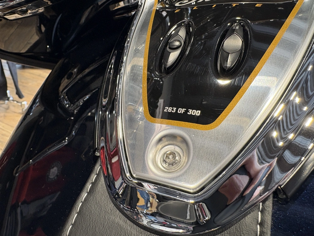 Indian Motorcycle Roadmaster Elite Bleu/gris 2025 alt