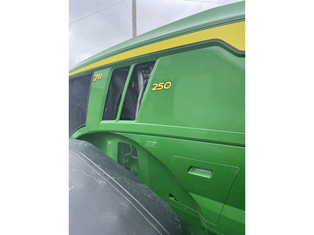John Deere 7r 250 2021 alt