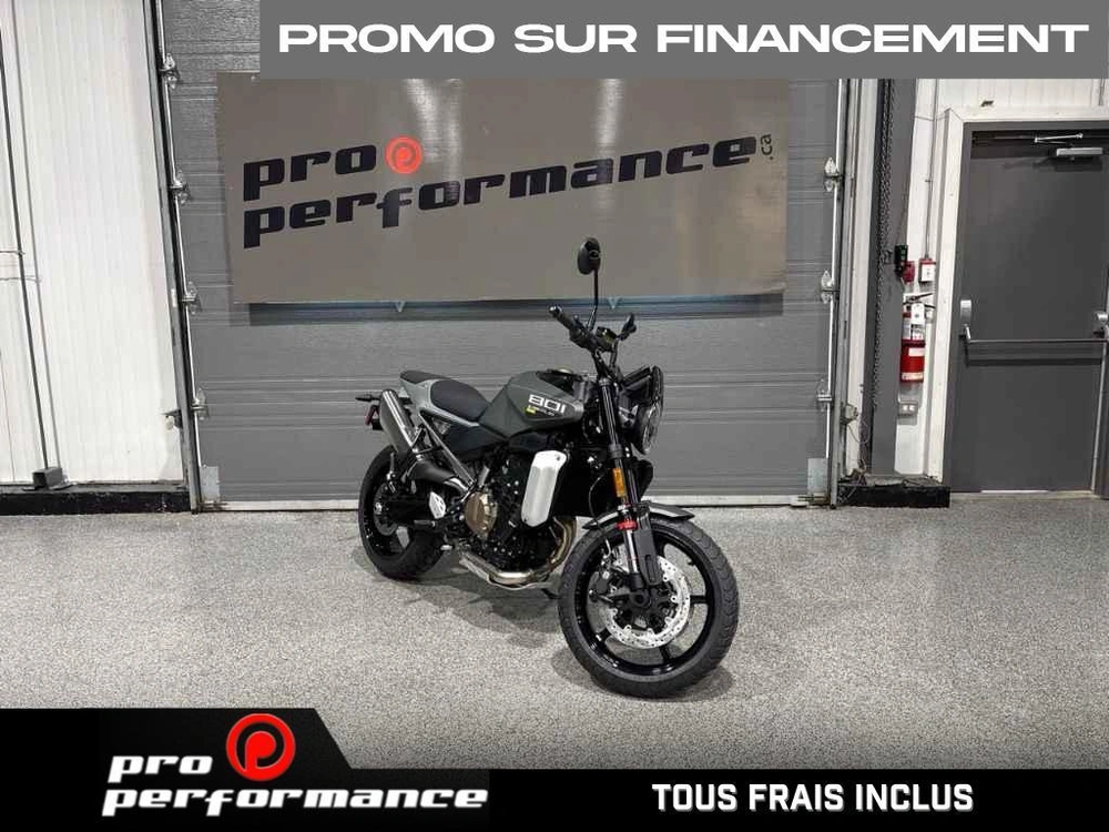 Husqvarna Svartpilen 801 2027 alt