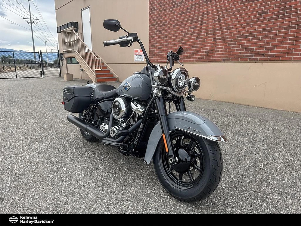 2026 Harley-davidson Flhc - Heritage Classic alt