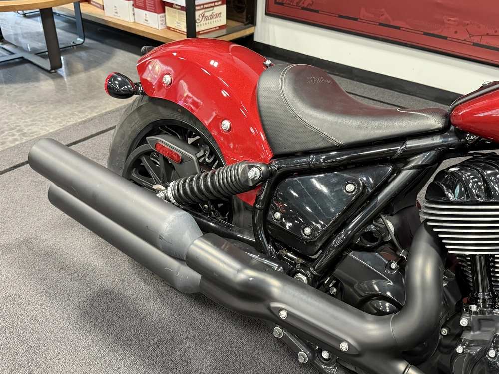 2024 Indian Motorcycle Chief Dark Horse alt