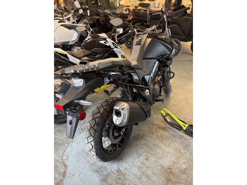 2023 Suzuki V-strom 1050 alt