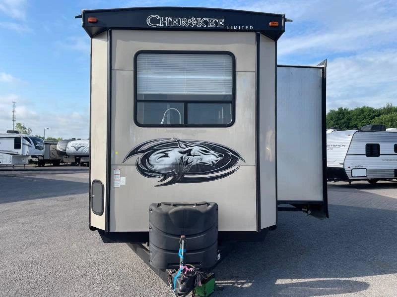 Forest River Cherokee Timberwolf 39fk 2017 alt