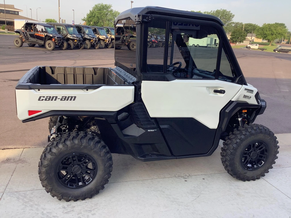 2026 Can-am Defender Hd11 Limited alt