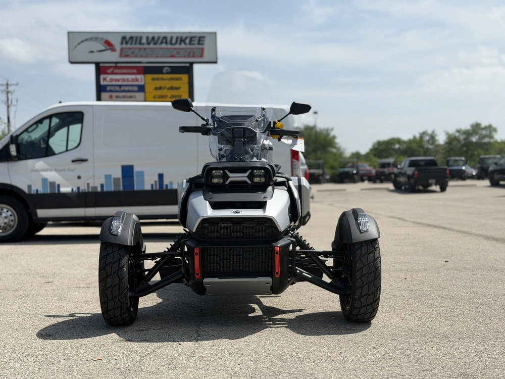 2026 Can-am Canyon Xt alt