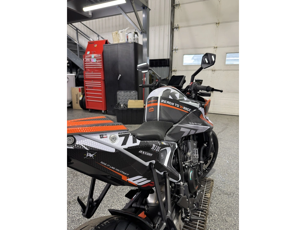 Ktm 990 Duke 2027 alt