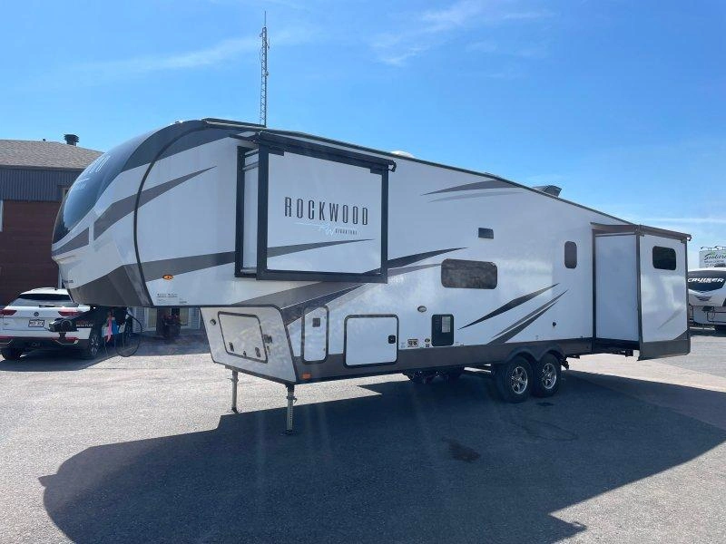 Forest River Rockwood Signature 373bh 2024 alt