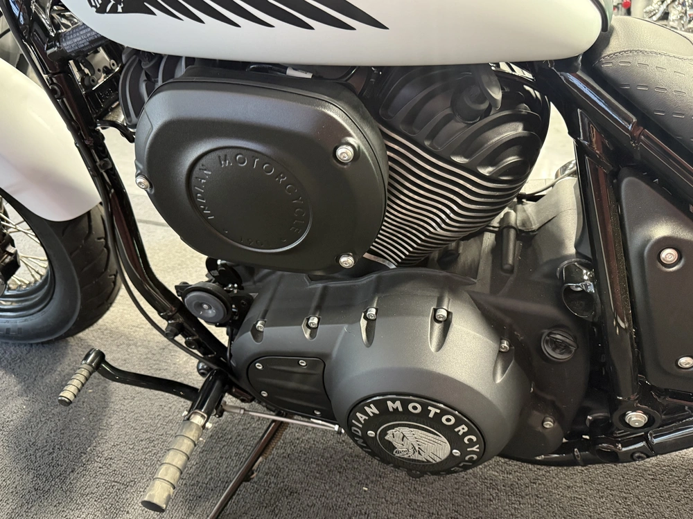 2024 Indian Motorcycle Chief Bobber Abs alt