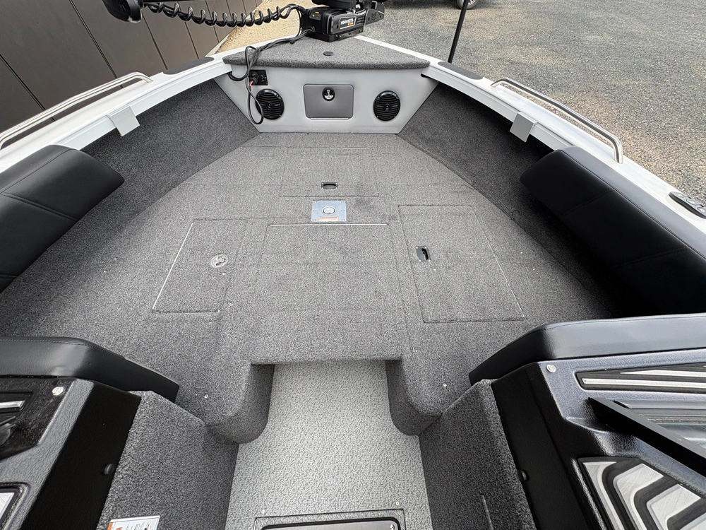 2026 Crestliner 2250 Sportfish alt