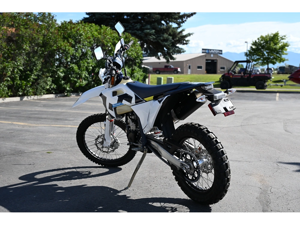 2026 Husqvarna Fe 501s alt