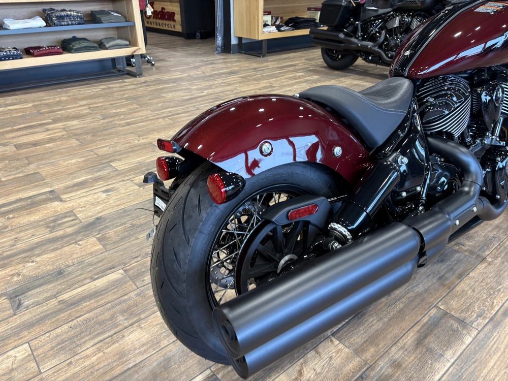 Indian Motorcycle Chief Bobber 2025 alt