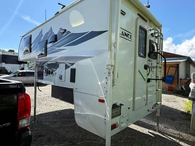 Lance Camper Lance 865 2022 alt